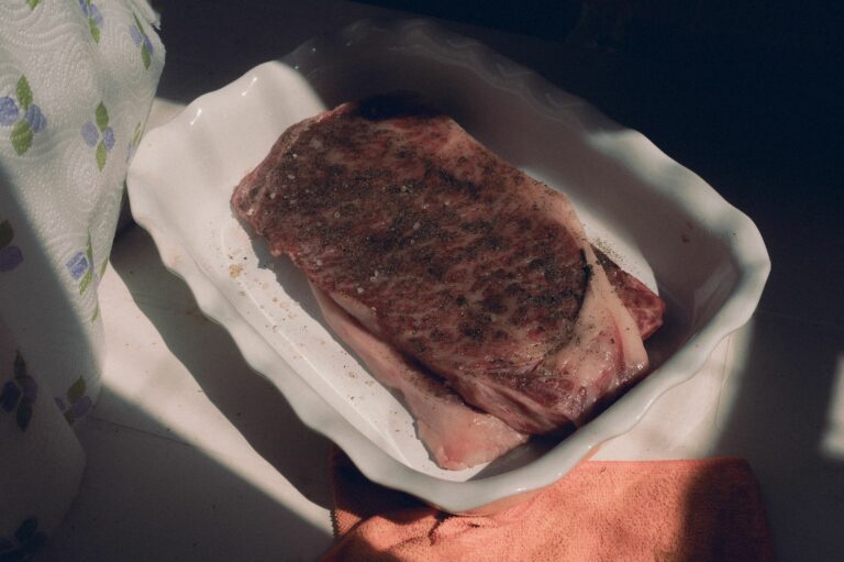 How to thaw and store beef properly: safety, texture and common mistakes