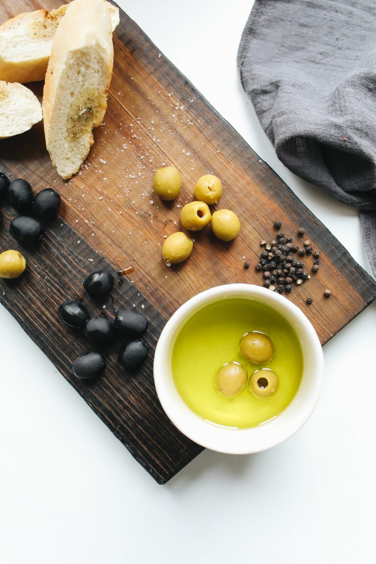 Picual, Arbequina o Lechín: qué AOVE elegir según el plato