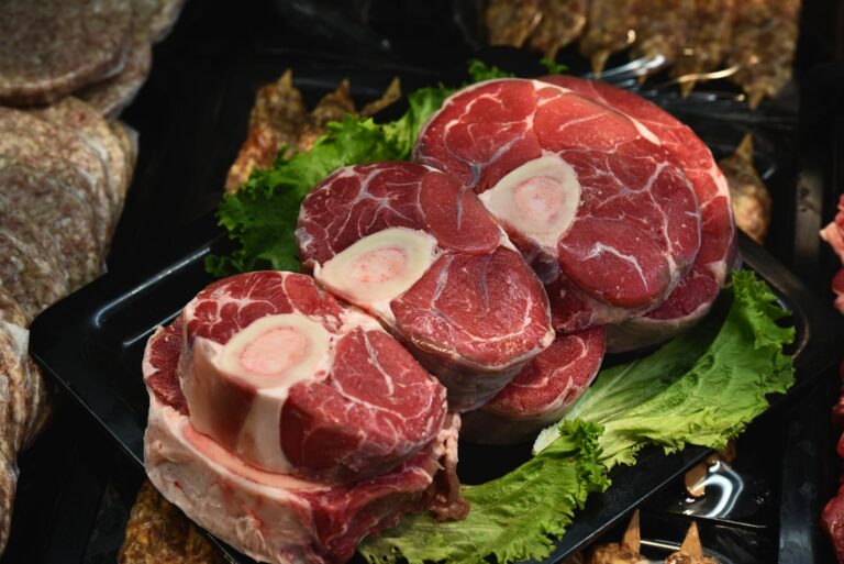 Beef shank, jarrete and osso buco: differences and why they work so well in slow cooking