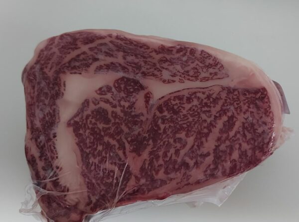 Lomo alto de wagyu japonés a4 (Piezas de 1,800- 2,000 kg. aprox.) — fotografía 2