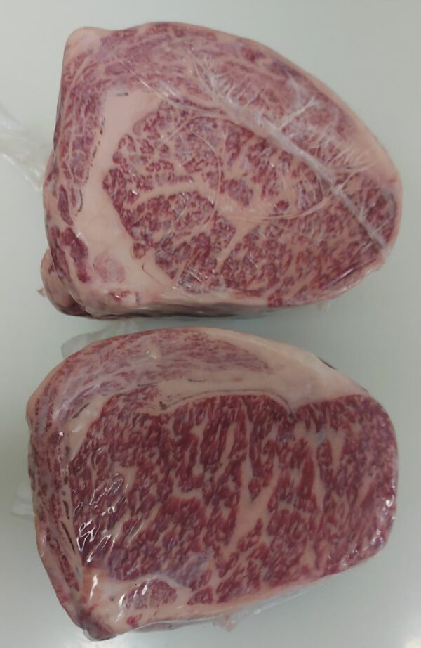 Lomo alto de wagyu japonés a5 bms 9-11 (Piezas de 1,900- 2,100 kg. aprox.) — fotografía 5