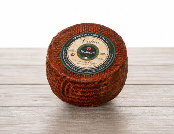 Curado de cabra con pimentón ahumado de la vera – CURADO DE CABRA CON PIMENTON DE LA VERA ENTERO 900 GR SIN