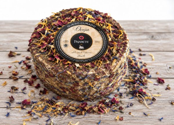 Curado de oveja flor – Queso entero con flores