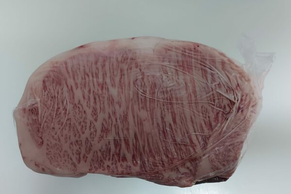 Lomo bajo de wagyu japonés kagoshima a5 (Piezas de 3,100- 3,300 kg. aprox.) — fotografía 2
