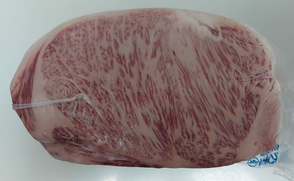 Lomo bajo de wagyu japonés kagoshima a5 (Piezas de 3,100- 3,300 kg. aprox.) — fotografía 4