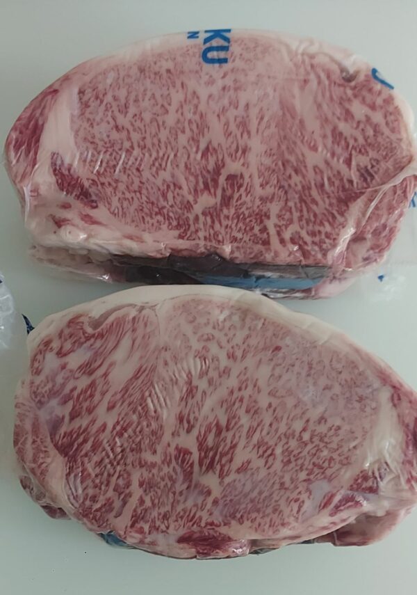 Japanese Wagyu bass loin a5+ bms 11-12 (pieces of 3,300-3,500 kg. approx.)