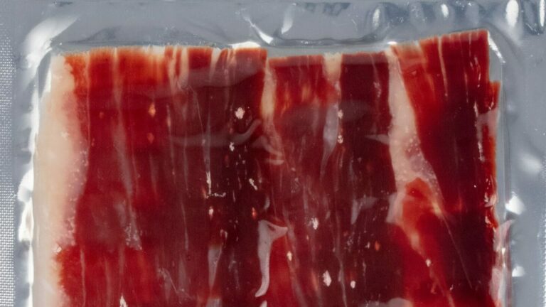Cuánto jamón ibérico calcular por persona: cantidades según el tipo de comida